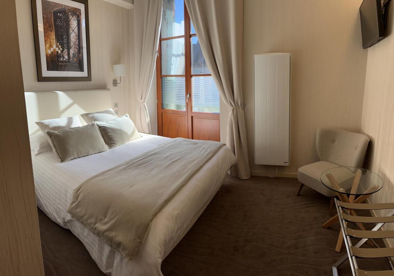 Logis Hotel Des Messageries Arbois Ngoại thất bức ảnh