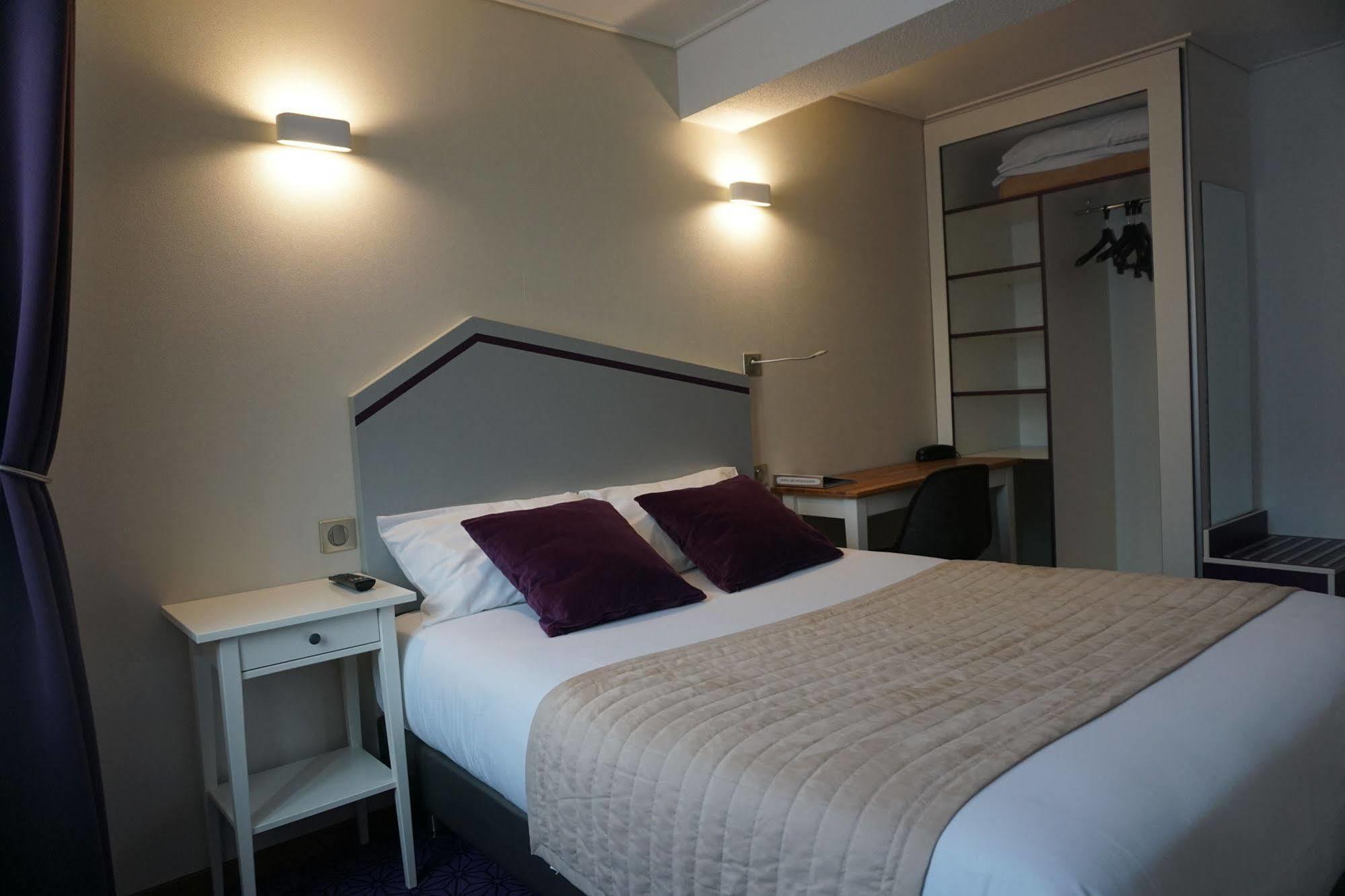 Logis Hotel Des Messageries Arbois Ngoại thất bức ảnh