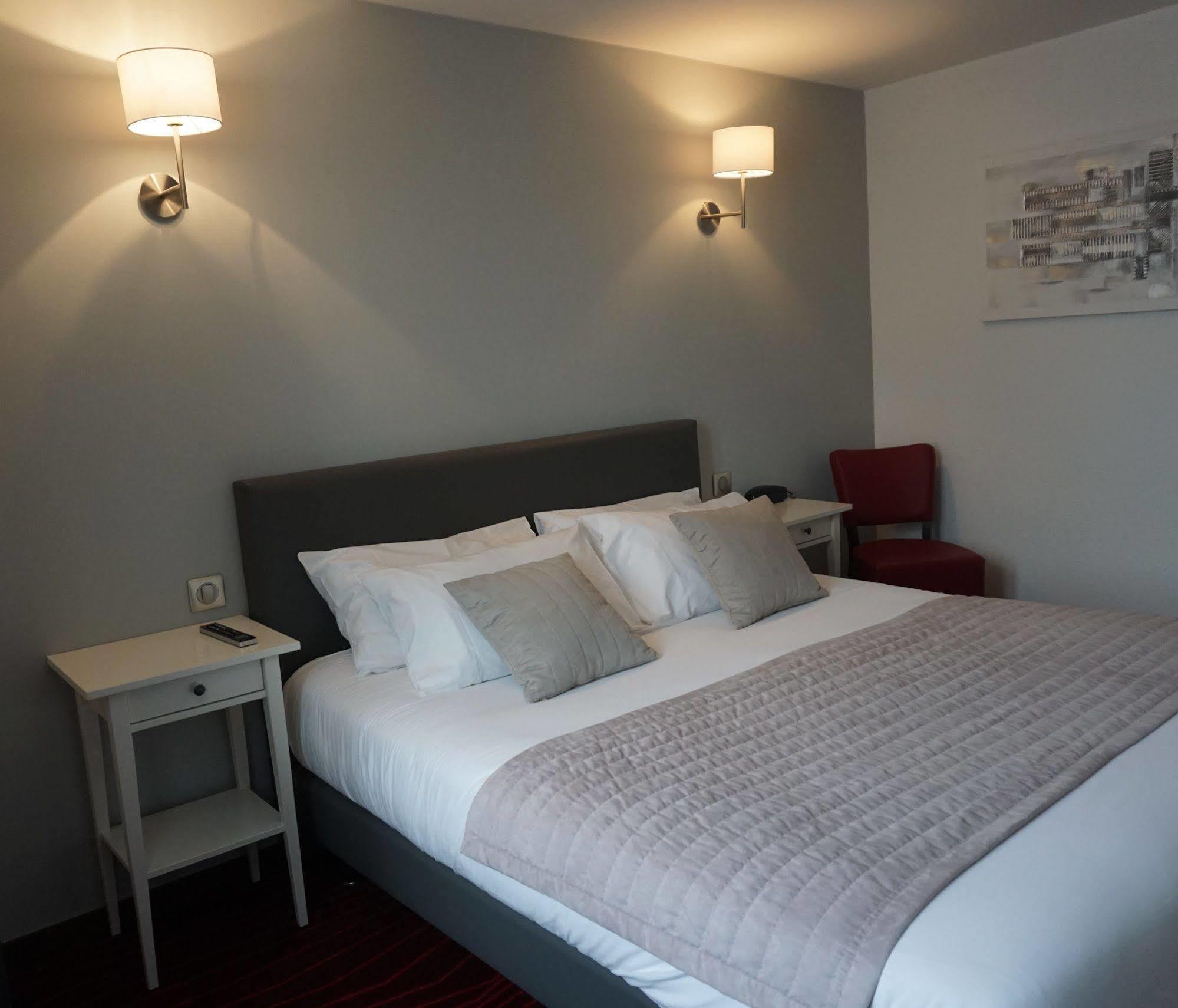 Logis Hotel Des Messageries Arbois Ngoại thất bức ảnh